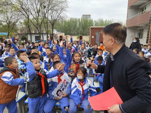 binary_middle (2).jpg binary_middle (2).jpg